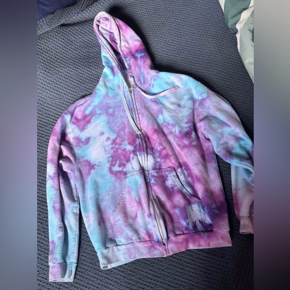 Tie-Dye Zip-Up Hoodie